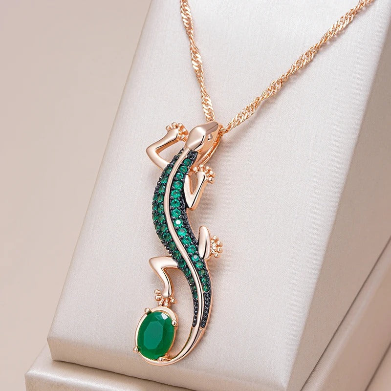 Necklace with lizard pendant in 18K rose gold plated with natural green cubic zirconia - AC