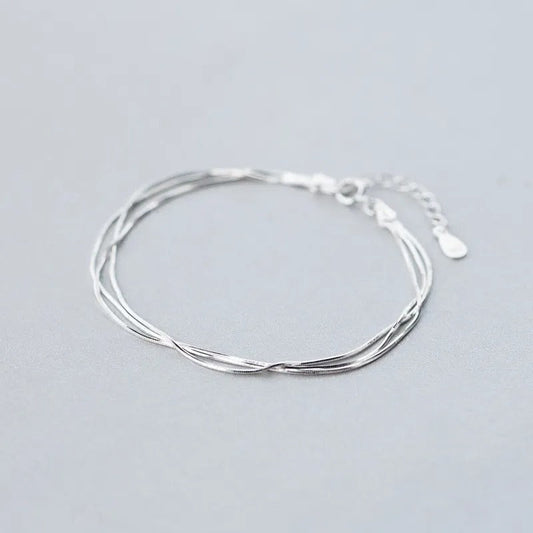 Fine and elegant 925 silver bracelet