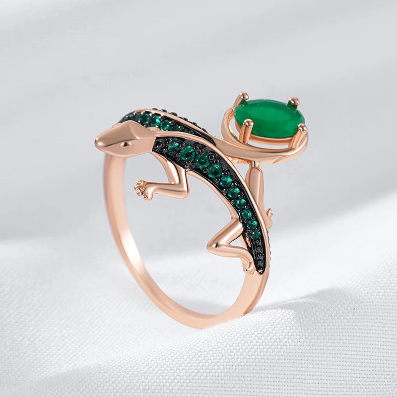 18kt rose gold plated lizard ring with natural green cubic zirconia - AC