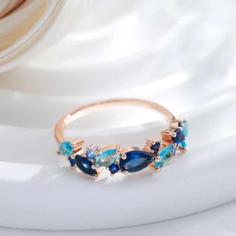 Sea stones ring with aquamarine zirconia and sapphire in 18K gold plating