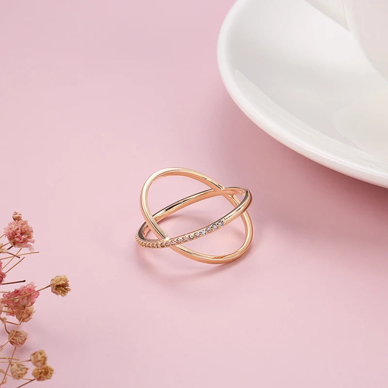 Thin ring of the universe with zirconia in 18K rose gold plating