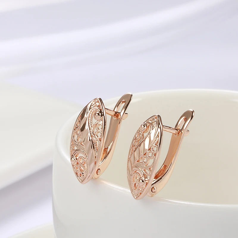 18K Rose Gold Plated Luxury Hollow Flower Button earrings