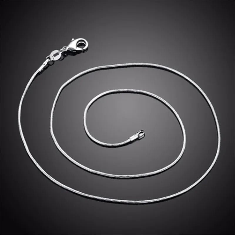 Single snake chain necklace made of 925 sterling silver