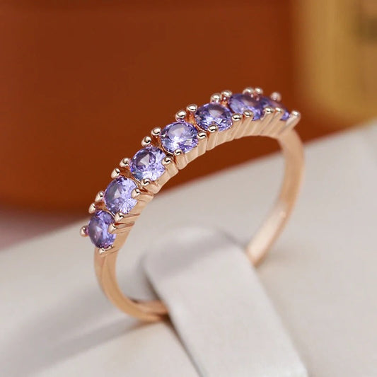 Ring in 18 carat pink gold with amethysts, cubic zirconia and rhinestones - AC